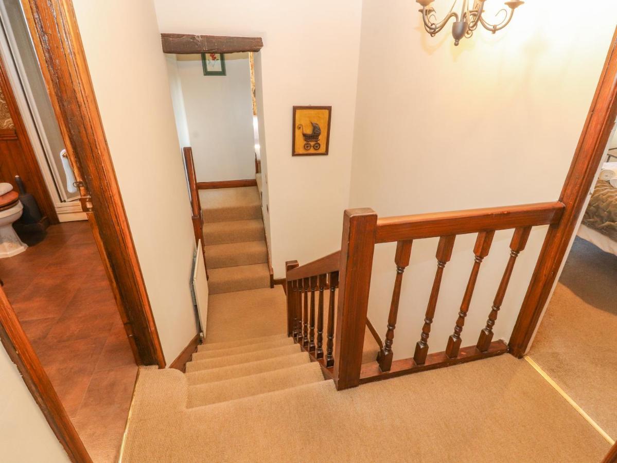 Clerk Beck Cottage Ulverston Buitenkant foto