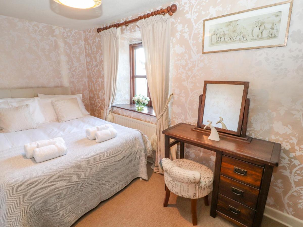 Clerk Beck Cottage Ulverston Buitenkant foto